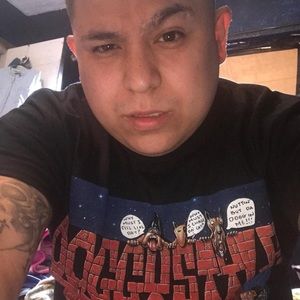 Meet your Posher, Mike r